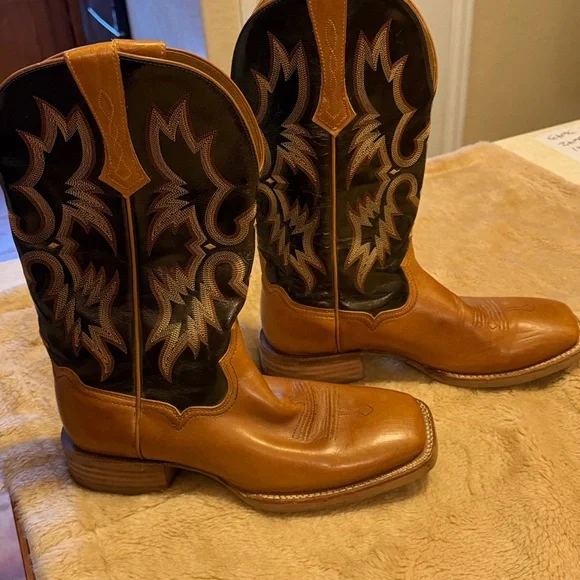 Ariat western boots 3635 - Picture 2 of 10